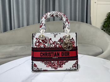 Dior Lady D-Lite Bag White And Red Size 24 x 20 x 11 cm