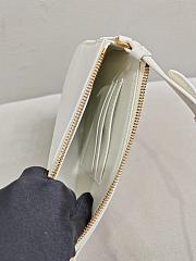 Dior Saddle Clutch White Bag Size 20 x 15 x 4 cm - 3