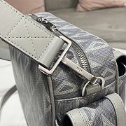 Dior Hit The Road Messenger Bag Size 26 x 21 x 8 cm - 4