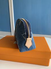Louis Vuitton Pochette Cosmétique PM Size 19 x 12 x 6 cm - 4
