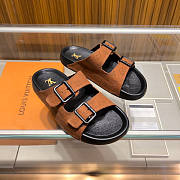 Louis Vuitton Men Slippers  - 1
