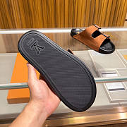 Louis Vuitton Men Slippers  - 4