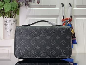 Louis Vuitton Zippy Wallet XL Size 22 x 12 x 4 cm