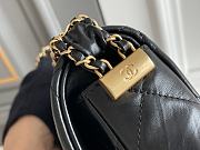 Chanel 19 Leather Handbag Black Size 20 x 5 x 15 cm - 3