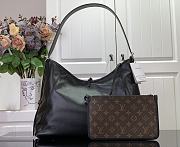 Louis Vuitton CarryAll Dark MM M25143 Black Size 39 x 30 x 15 cm - 1