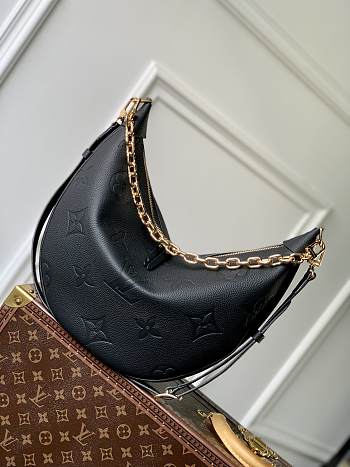 Louis Vuitton Loop Hobo Monogram Empreinte Leather M46725 Size 38 x 26 x 10 cm