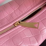 Bottega Veneta Jodie Handbag Mini Bag Pink Size 23 x 15 x 5 cm - 2