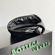 Bottega Veneta Jodie Handbag Mini Bag Black Size 23 x 15 x 5 cm - 6