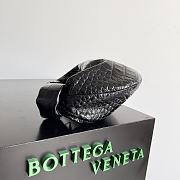 Bottega Veneta Jodie Handbag Mini Bag Black Size 23 x 15 x 5 cm - 2