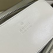 Gucci GG Marmont Shoulder Bag White Size 23 x 12 x 10 cm - 6
