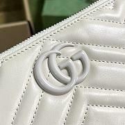 Gucci GG Marmont Shoulder Bag White Size 23 x 12 x 10 cm - 4