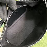 Gucci GG Marmont Shoulder Bag Black Size 23 x 12 x 10 cm - 3