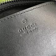 Gucci GG Marmont Shoulder Bag Black Size 23 x 12 x 10 cm - 2