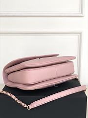 Chanel Trendy CC Handle Bag Pink Gold Hardware Size 25 × 12 × 17 cm - 4