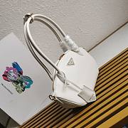 Prada Small Leather Handbag in White Size 31 x 16 x 11 cm - 3