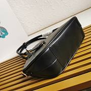 Prada Small Leather Handbag in Black Size 31 x 16 x 11 cm - 6