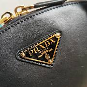 Prada Small Leather Handbag in Black Size 31 x 16 x 11 cm - 3