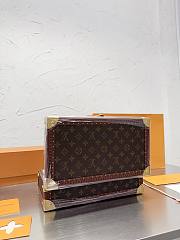 Louis Vuitton LV Watch Box Brown Size 34 x 19 cm - 4