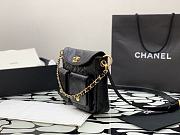 Chanel 24P Hobo Black Bag 21 x 30 x 5 cm - 4
