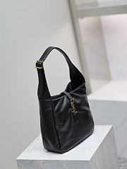 YSL Le 5 À 7 Small Padded Leather Bag Size 23 × 22 × 8.5 cm - 4