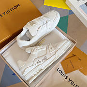 Louis Vuitton Lv Trainers White - 3