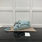 Gucci Horsebit Chain Medium Shoulder Bag Blue Pearl Size 38 x 15 x 16 cm - 2