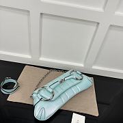  Gucci Horsebit Chain Medium Shoulder Bag Blue Pearl Size 38 x 15 x 16 cm - 3