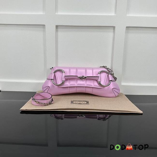 Gucci Horsebit Chain Medium Shoulder Bag Pink Pearl Size 38 x 15 x 16 cm - 1