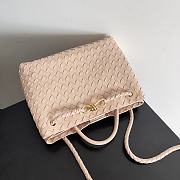 Bottega Veneta Andiamo Medium Bag Pink Size 32 x 24 x 12 cm - 4