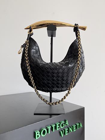 Bottega Veneta Sardine With Chain Black Size 33 x 20 x 4 cm