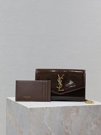 YSL Wallet On Chain Patent Leather Red Size 19 x 12 x 4 cm