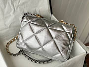 Chanel 19 Flap Bag Silver Size 16 x 26 x 9 cm - 6