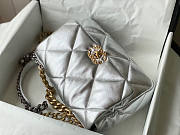 Chanel 19 Flap Bag Silver Size 16 x 26 x 9 cm - 2