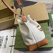 Gucci 777166 Mini Shoulder Bag With Gucci Print Beige Size 16 x 21 x 11 cm - 4