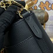 Louis Vuitton Lock and Walk Bucket Bag M24006 Size 20 x 20.5 x 12 cm - 3