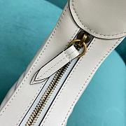 Gucci Marmont Half Moon White Bag Size 21.5 x 11 x 5 cm - 4