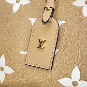 Louis Vuitton LV Carryall M46288 Medium Size 24 x 30 x 12 cm - 6