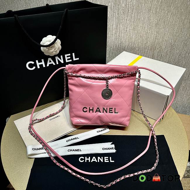 Chanel Mini 22 Bag Pink Size 19 x 20 x 6 cm - 1