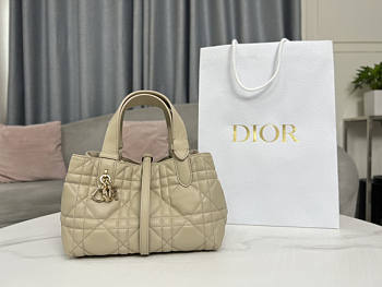 Dior Small Toujours Bag Beige Size 23 x 15 x 15 cm