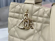 Dior Small Toujours Bag Beige Size 23 x 15 x 15 cm - 3