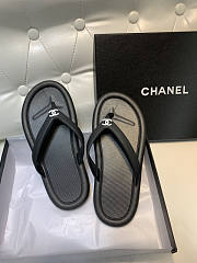 Chanel Slides Black/White - 3