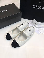 Chanel White Flats (No Sock) - 4
