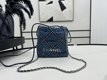 Chanel 22 Mini Tote Bag Denim Size 19 x 20 x 6 cm