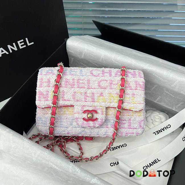 Chanel Woolen CF Mini Pink Size 20 x 13 x 7 cm - 1
