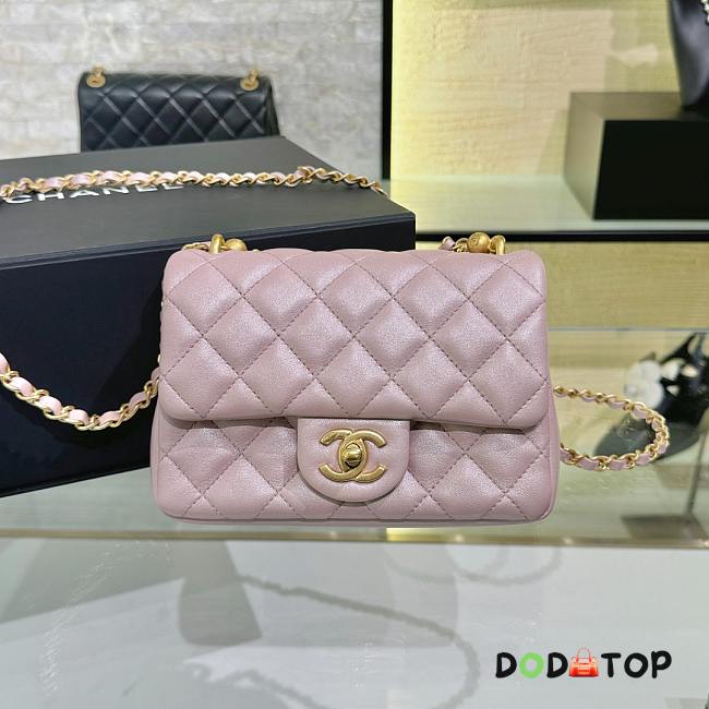 Chanel Pearl Flap Fatty-Pink Lambskin Size 12.5 x 17 x 5 cm - 1