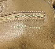Loewe Medium Squeeze Bag Brown Size 34 x 33 x 13.5 cm - 2