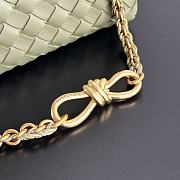 Bottega Veneta Small Andiamo Green Chain Bag Size 25 x 22 x 10.5 cm - 4
