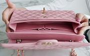 Chanel Classic Medium Flap Bag Lambskin In Pink 25 cm - 2