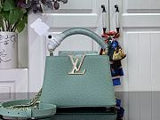 Louis Vuitton Capucines Mini Handbag Light Green M84073 Size 21 x 14 x 8 cm - 1