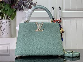 Louis Vuitton Capucines Smal Handbag Light Green M84073 Size 27 x 18 x 9 cm